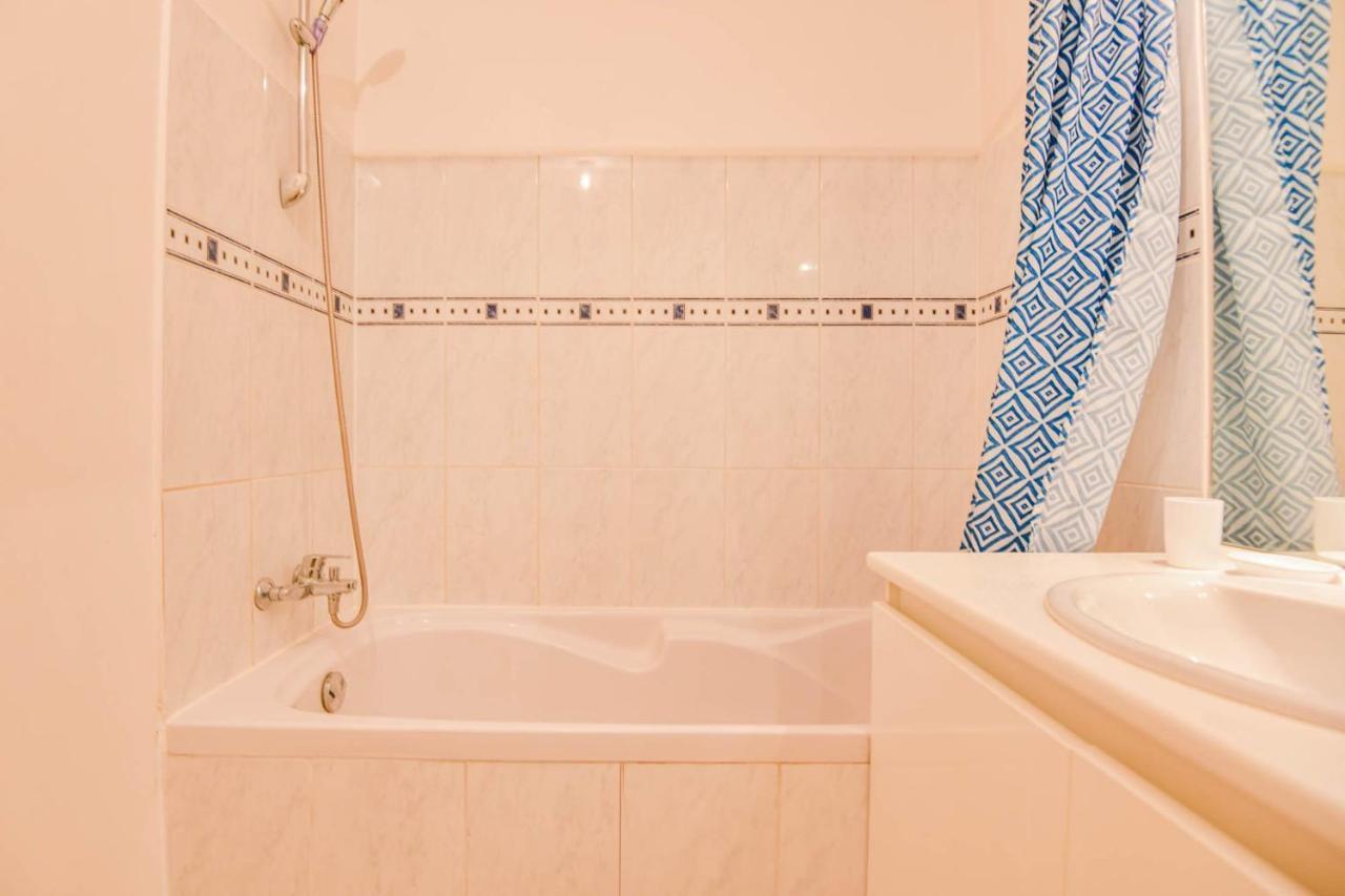 Appart 1 Ch Balcon Proche Saint-Charles Et Metro Apartment Marseille Exterior photo