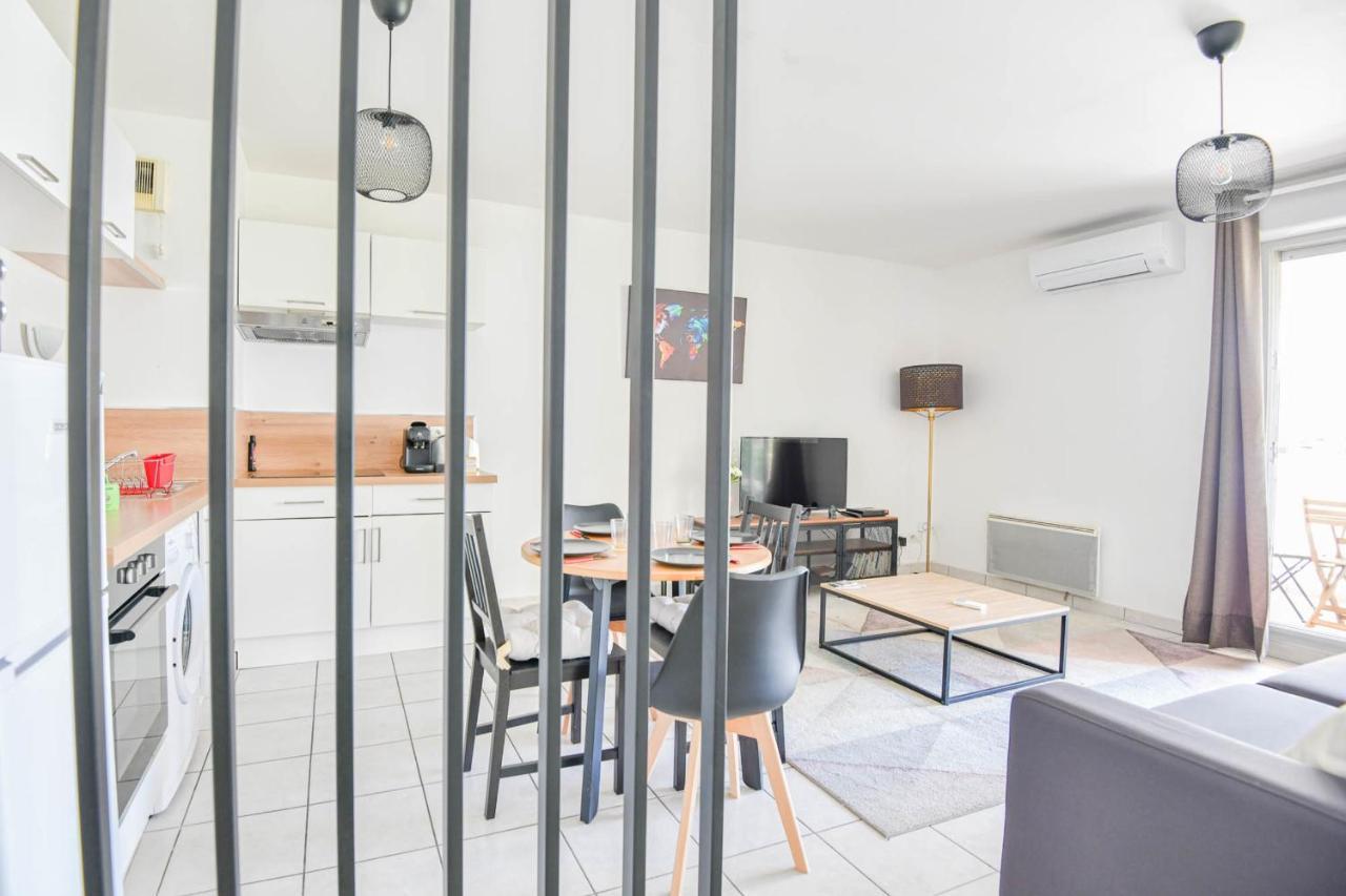 Appart 1 Ch Balcon Proche Saint-Charles Et Metro Apartment Marseille Exterior photo