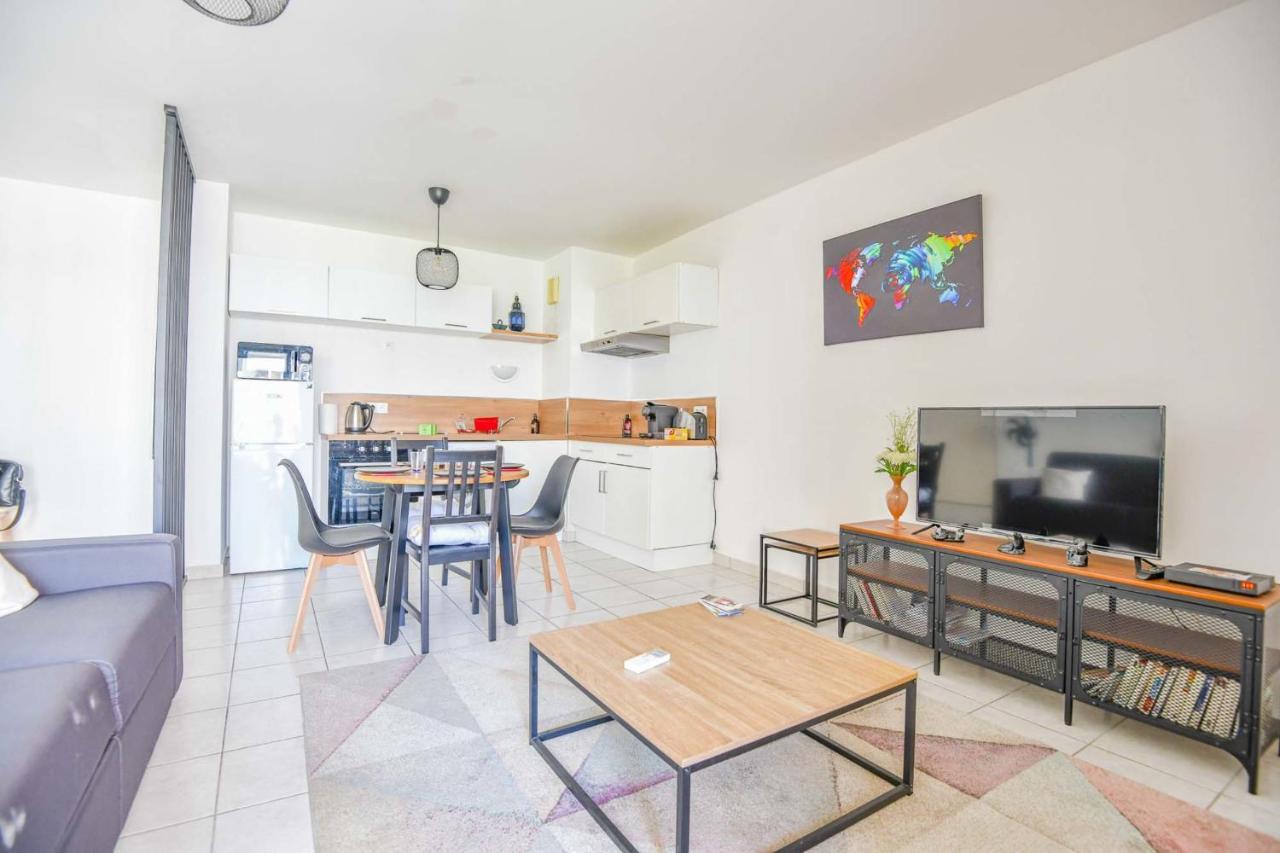 Appart 1 Ch Balcon Proche Saint-Charles Et Metro Apartment Marseille Exterior photo